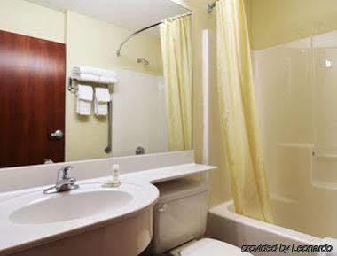 Microtel Inn & Suites By Wyndham Όμπερν Εξωτερικό φωτογραφία